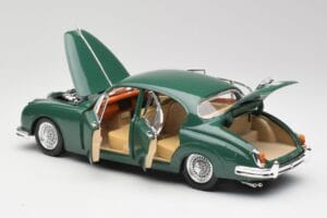 Jaguar Mk II British Racing Zelený Maisto 1:18 50287 Kov – obrázok 5 z 8