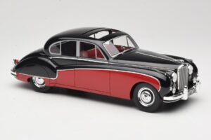 Jaguar Mk VIII Čierny & Tmavo Červený BoS Models 1:18 BOS408 Živica – obrázok 4 z 6