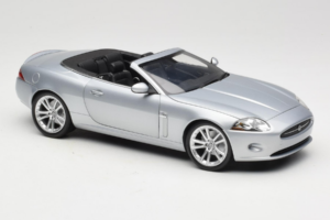 Jaguar XK X150 Kabriolet Strieborný Minichamps 1:18 153130533 Kov – obrázok 6 z 8