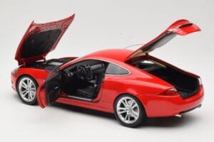 Jaguar XK X150 Červený Minichamps 1:18 150130503 Kov – obrázok 5 z 8
