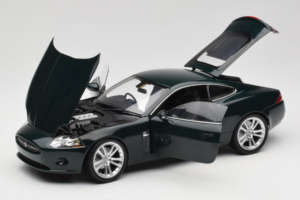 Jaguar XK X150 Zelený Minichamps 1:18 153130503 Kov – obrázok 2 z 8