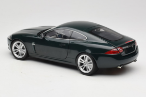 Jaguar XK X150 Zelený Minichamps 1:18 153130503 Kov – obrázok 7 z 8