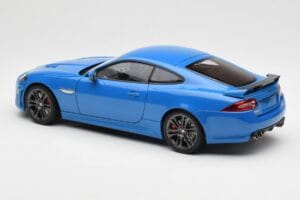 Jaguar XKR-S X150 French Racing Modrý AUTOart 1:18 73641 Kov – obrázok 7 z 8