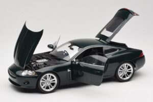 Jaguar XK X150 Coupe Zelený Minichamps 1:18 150130501 Kov – obrázok 2 z 8