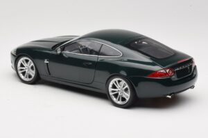 Jaguar XK X150 Coupe Zelený Minichamps 1:18 150130501 Kov – obrázok 7 z 8