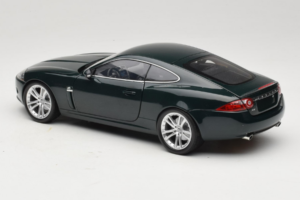 Jaguar XK X150 Zelený Minichamps 1:18 150130500 Kov – obrázok 7 z 8