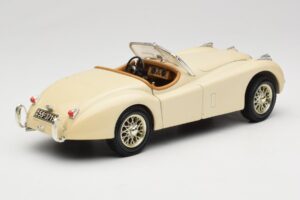 Jaguar XK120 Biely Eduscho 1:18 7482-1HTH Kov – obrázok 3 z 8