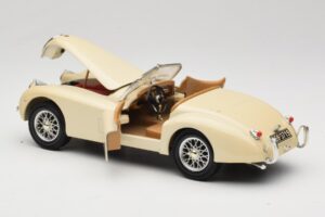 Jaguar XK120 Biely Eduscho 1:18 7482-1HTH Kov – obrázok 5 z 8