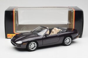 Jaguar XKR X100 Kabriolet Šedý Maisto 1:18 50331 Kov – obrázok 8 z 8