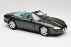 Jaguar XKR X100 Kabriolet Zelený Maisto 1:18 37800-M1 Kov – obrázok 6 z 8