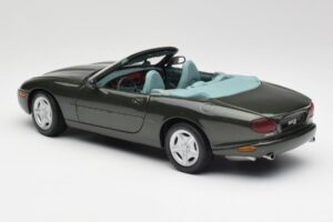 Jaguar XKR X100 Kabriolet Zelený Maisto 1:18 37800-M1 Kov – obrázok 7 z 8