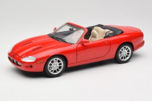Jaguar XKR X100 Červený Maisto 1:18 50330 Kov