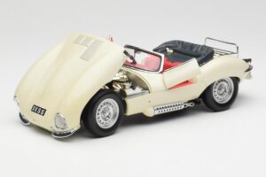 Jaguar XKSS Krémový AUTOart 1:18 73512 Kov – obrázok 2 z 8