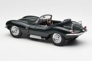 Jaguar XKSS Steve McQueen Personal Car AUTOart 1:18 73526 Kov – obrázok 7 z 8