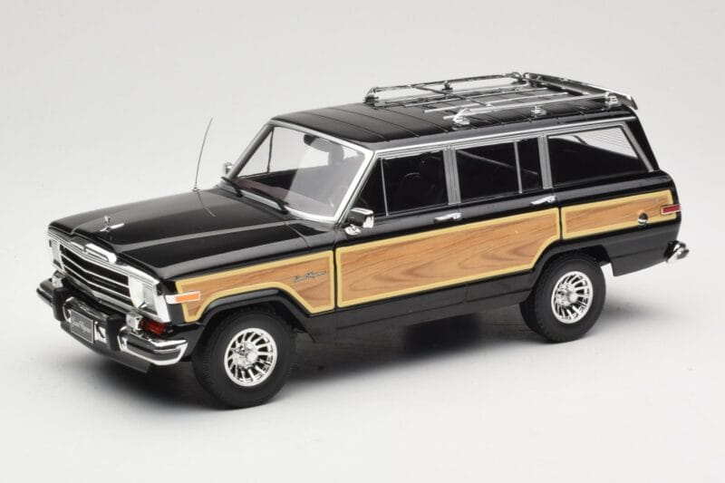 Jeep Grand Wagoneer Čierny KK-Scale 1:18 KKDC181113 Kov