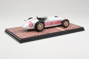 Watson Roadster #8 P. Flaherty John Zink Racing Indianapolis 500 Winner 1956 Carousel 1 1:18 143000 Kov – obrázok 3 z 6