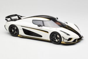 Koenigsegg Regera Crystal Biely GT Spirit 1:18 GT913 Živica – obrázok 4 z 6