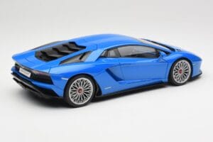 Lamborghini Aventador S LP740-4 Blue Nila AUTOart 1:18 79134 Kov – obrázok 3 z 8