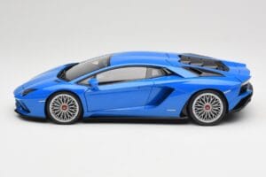 Lamborghini Aventador S LP740-4 Blue Nila AUTOart 1:18 79134 Kov – obrázok 4 z 8
