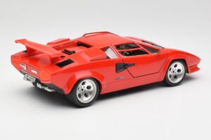 Lamborghini Countach Červený Bburago 1:18 3047-M1 Kov – obrázok 3 z 8