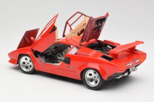 Lamborghini Countach Červený Bburago 1:18 3047-M1 Kov – obrázok 5 z 8