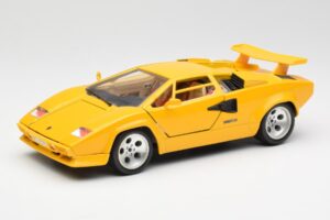 Lamborghini Countach Žltý Bburago 1:18 3037 Kov