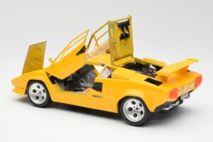 Lamborghini Countach Žltý Bburago 1:18 3037 Kov – obrázok 5 z 8