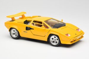 Lamborghini Countach Žltý Bburago 1:18 3037 Kov – obrázok 6 z 8