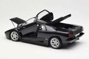 Lamborghini Diablo 6.0 Čierny AUTOart 1:18 74528 Kov – obrázok 5 z 8