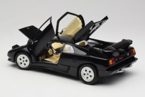 Lamborghini Diablo Čierny Mira 1:18 6107 Kov – obrázok 5 z 8