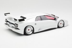 Lamborghini Diablo KO Biely GT Spirit 1:18 GT330 Živica – obrázok 2 z 6
