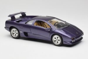 Lamborghini Diablo Fialový Maisto 1:18 3028 Kov – obrázok 6 z 8