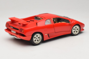 Lamborghini Diablo Červený Bburago 1:18 3041-M1 Kov – obrázok 3 z 8