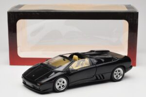 Lamborghini Diablo Roadster Čierny AUTOart 1:18 70093-R1 Kov – obrázok 10 z 10