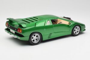 Lamborghini Diablo SE Zelený Maisto 1:18 50303 Kov – obrázok 3 z 8