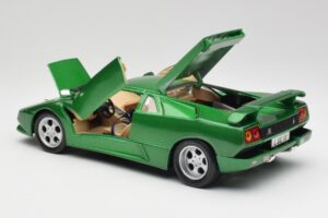 Lamborghini Diablo SE Zelený Maisto 1:18 50303 Kov – obrázok 5 z 8