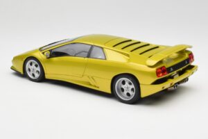 Lamborghini Diablo SE30 Anniversary Edition Žltý Spyder AUTOart 1:18 79157 Kov – obrázok 7 z 8
