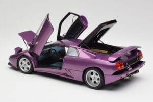 Lamborghini Diablo SE30 Anniversary Edition Metalická Fialová AUTOart 1:18 79158 Kov – obrázok 5 z 8