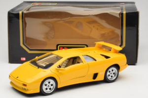 Lamborghini Diablo Žltý Bburago 1:18 3041-M2 Kov – obrázok 8 z 8