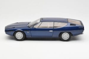 Lamborghini Espada Modrý Metallic AUTOart 1:18 74502 Kov – obrázok 4 z 8