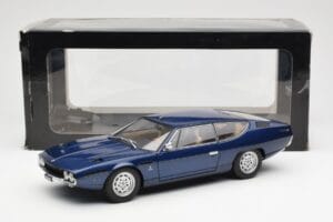 Lamborghini Espada Modrý Metallic AUTOart 1:18 74502 Kov – obrázok 8 z 8