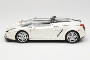 Lamborghini Gallardo Concept S Biely Motormax 1:18 79156 Kov – obrázok 4 z 8