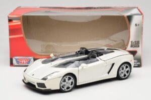 Lamborghini Gallardo Concept S Biely Motormax 1:18 79156 Kov – obrázok 8 z 8
