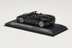 Lamborghini Gallardo LP560-4 Spyder Čierny Minichamps 1:43 400103830 Kov – obrázok 3 z 5