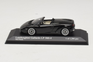 Lamborghini Gallardo LP560-4 Spyder Čierny Minichamps 1:43 400103830 Kov