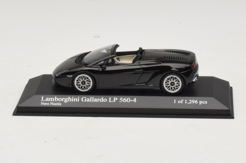 Lamborghini Gallardo LP560-4 Spyder Čierny Minichamps 1:43 400103830 Kov