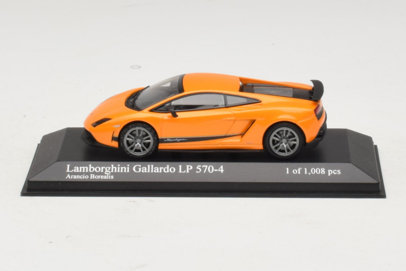 Lamborghini Gallardo LP570-4 Superleggera Oranžový Metalický Minichamps 1:43 400103841 Kov