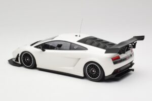 Lamborghini Gallardo LP600+ GT3 Bianco Monocerus Minichamps 1:18 151111102 Kov – obrázok 5 z 6
