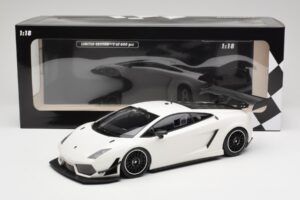 Lamborghini Gallardo LP600+ GT3 Bianco Monocerus Minichamps 1:18 151111102 Kov – obrázok 6 z 6