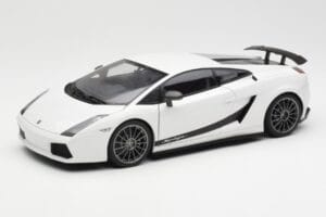 Lamborghini Gallardo Superleggera Monocerus Metallic Biely AUTOart 1:18 74585 Kov